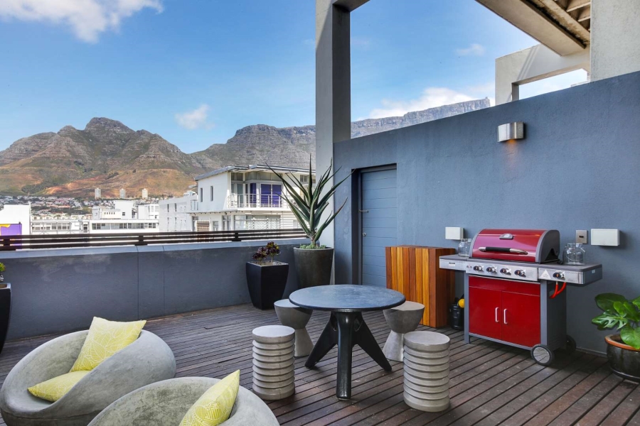 2 Bedroom Property for Sale in Gardens Western Cape